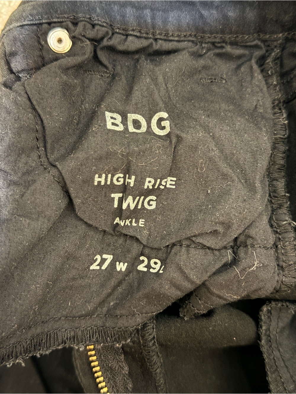 BDG Black High-Rise Twig Ankle Jeans - Picture 2 of 3